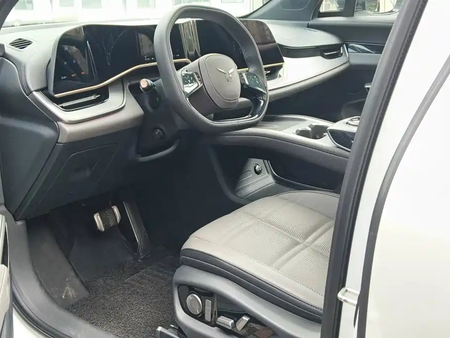 Hongqi Hongqi Tiangong 08 — миниатюра 9
