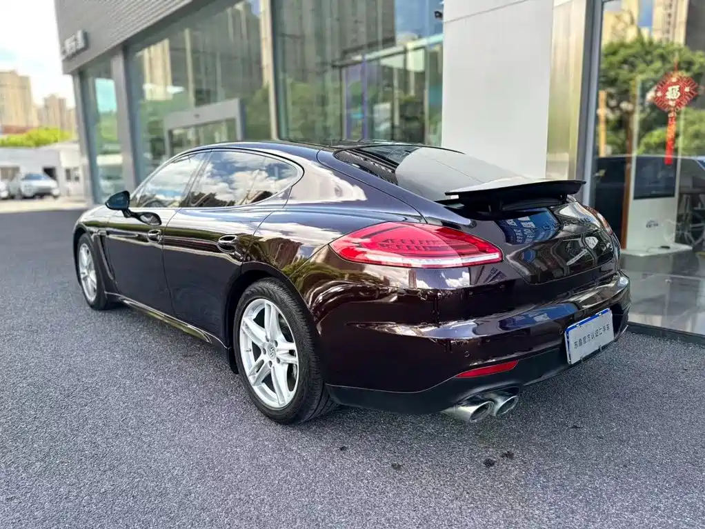 Porsche Panamera — миниатюра 8