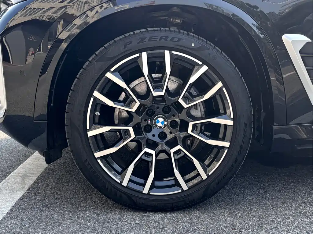BMW X5 — миниатюра 7