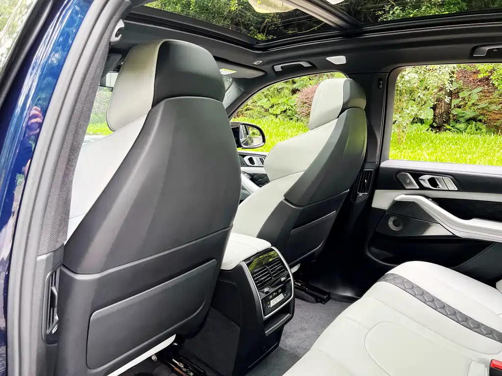 BMW X5 M — миниатюра 13
