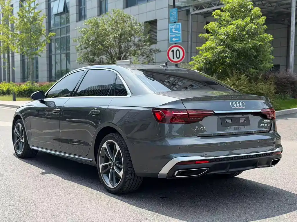 Audi A4L — миниатюра 13