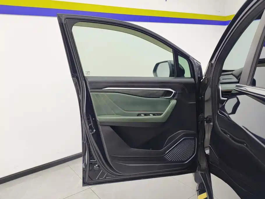 Geely Haoyue L — миниатюра 7