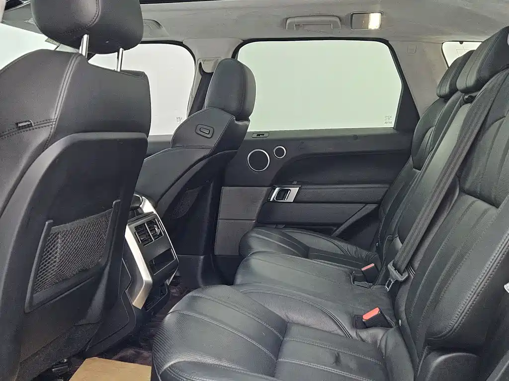 Land Rover Range Rover Sport 2016 3.0 SC V6 SE