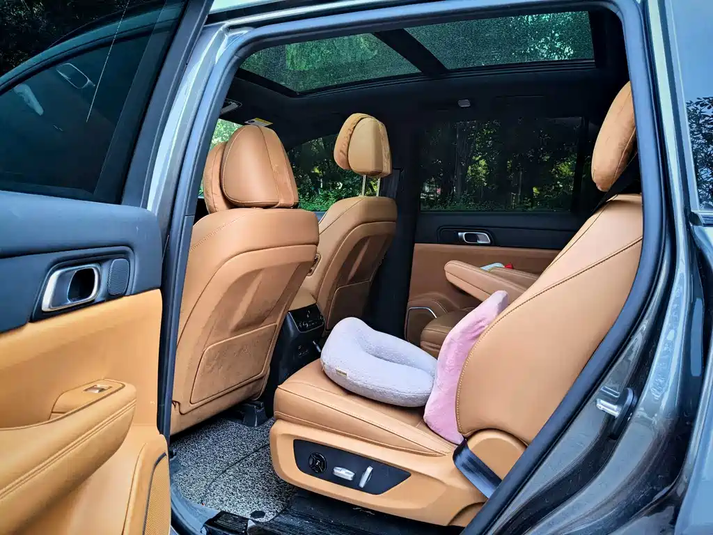 Li Auto Li ONE — миниатюра 3