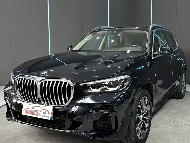 BMW X5 2021