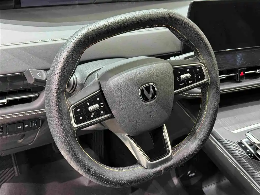 Changan UNI-K — миниатюра 15