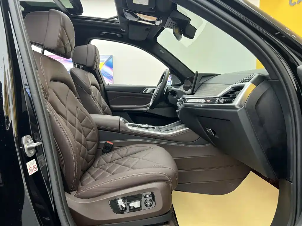BMW X5 — миниатюра 23