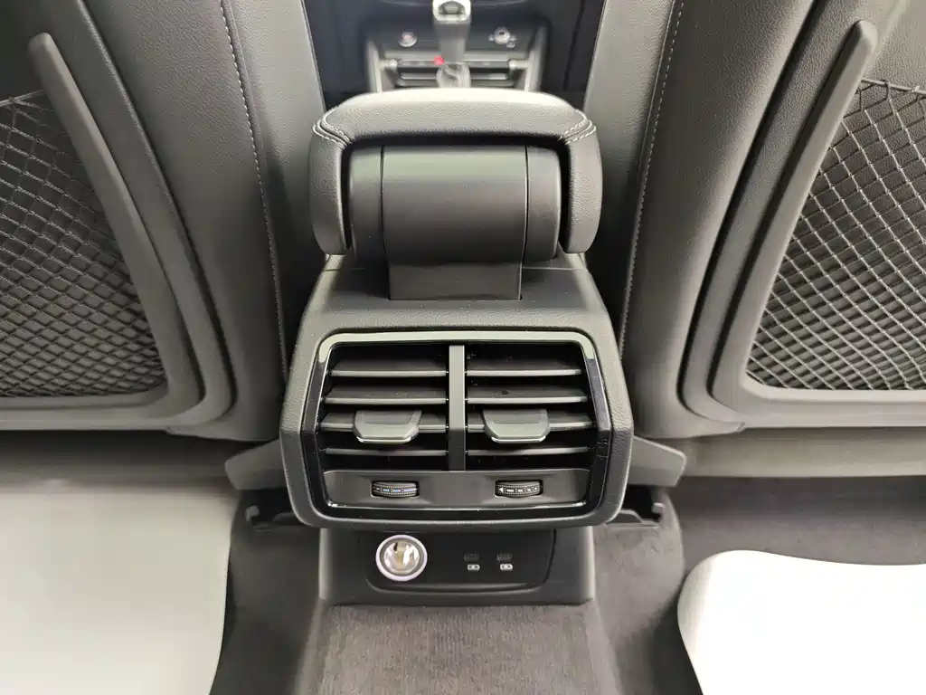 Audi Q3 — миниатюра 22