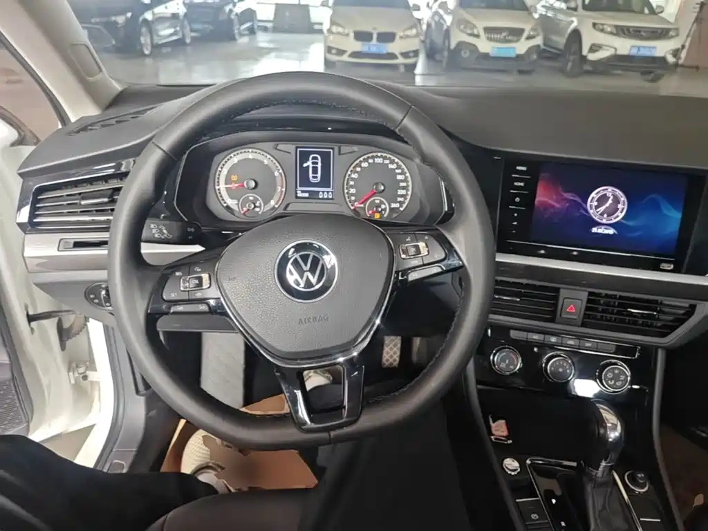Volkswagen Bora — миниатюра 11