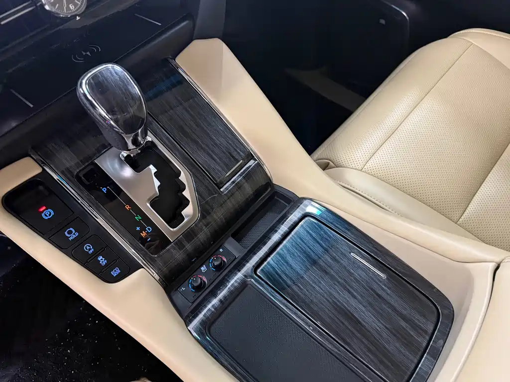 Toyota Alphard 2018 3.5L Luxury