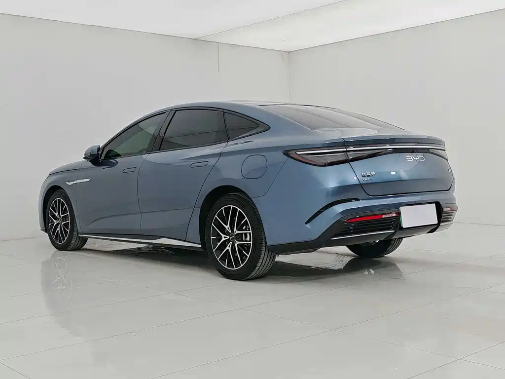 BYD Seal 2024 DM-i 1.5L 121km Luxury