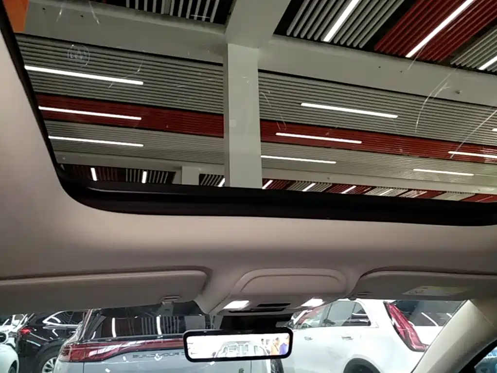 Buick Envision Plus — миниатюра 18