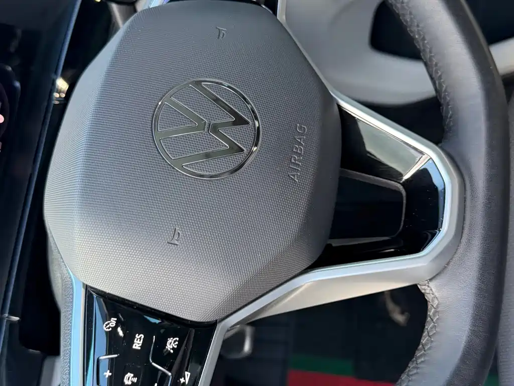 Volkswagen Teramont — миниатюра 11