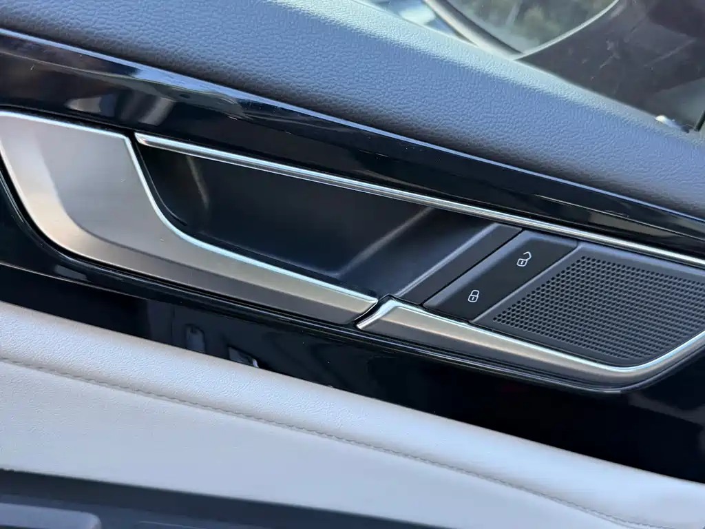 Volkswagen Teramont — миниатюра 14