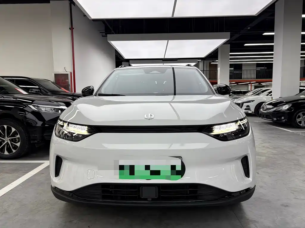 Leapmotor Leapmotor C11 — миниатюра 2