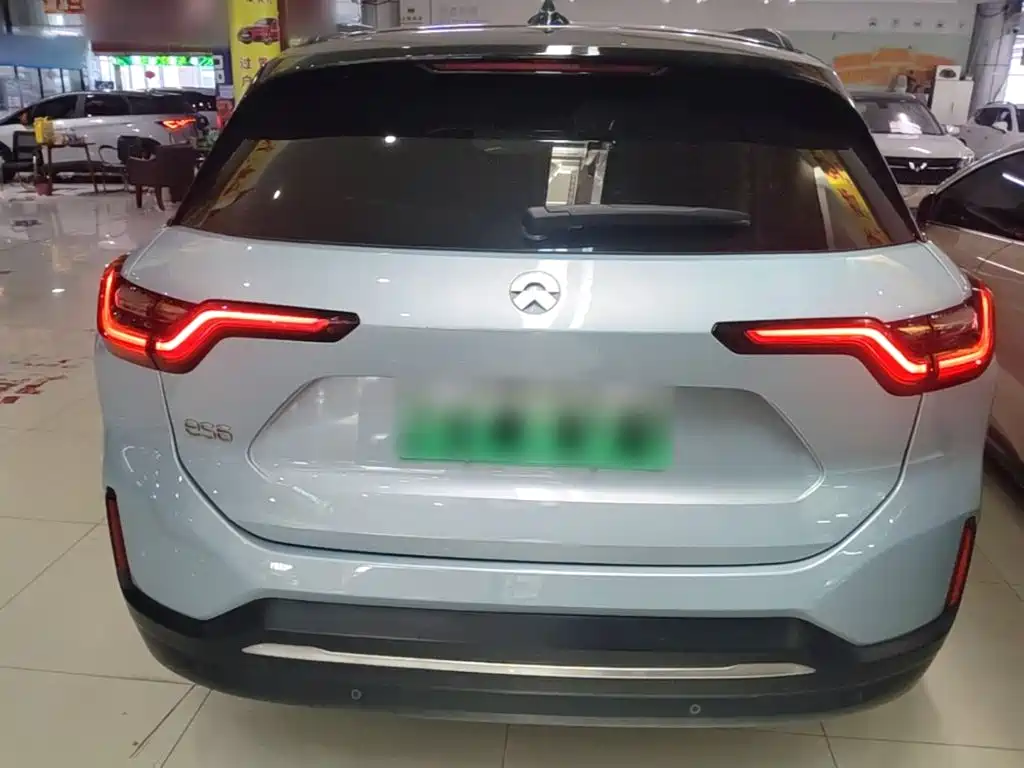 NIO ES6 — миниатюра 6