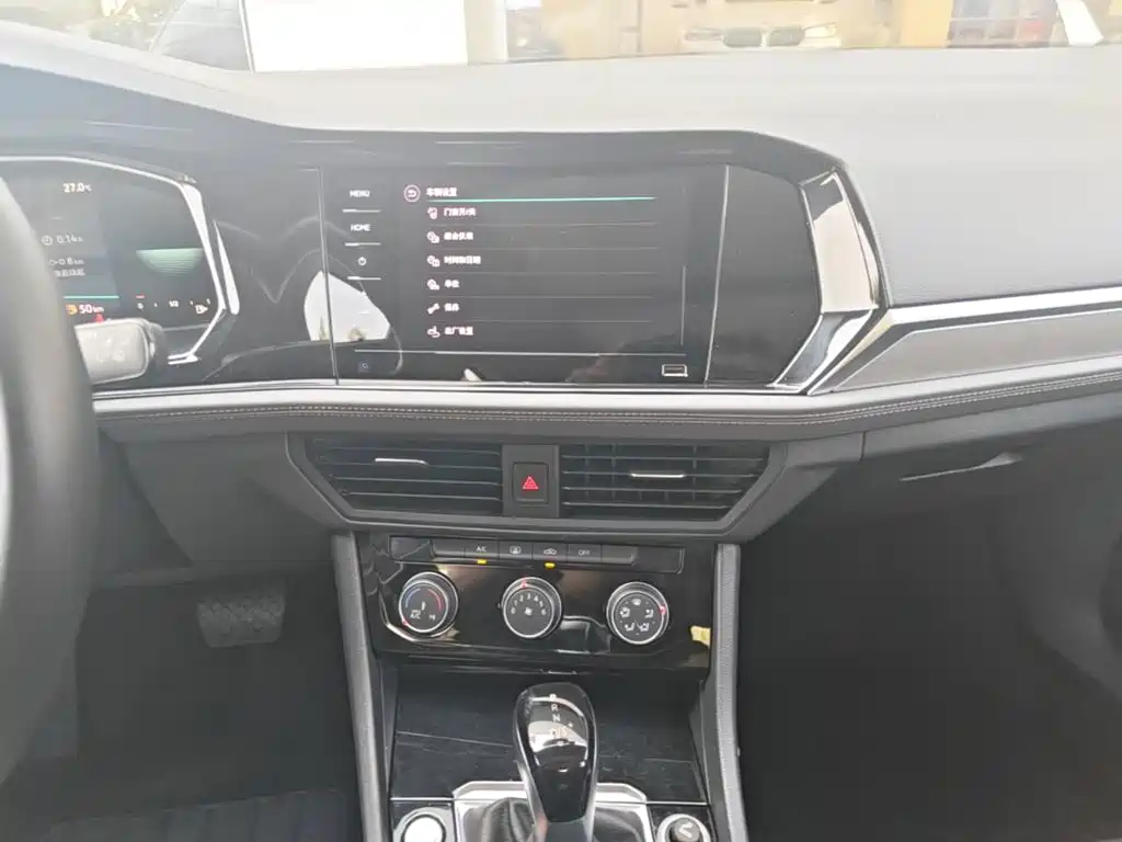 Volkswagen Sagitar — миниатюра 13
