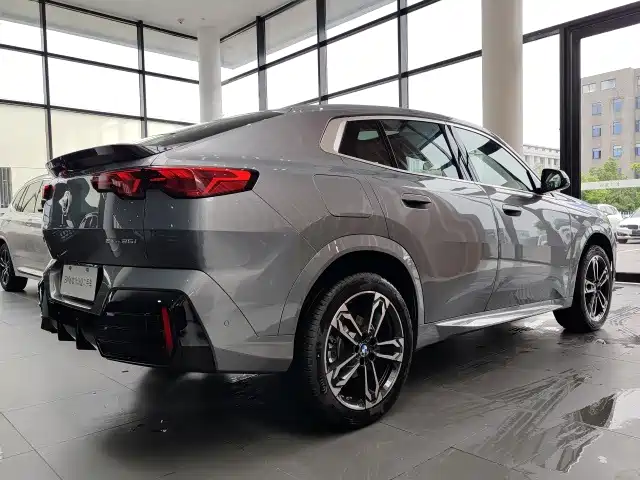 BMW X2 (Import) — миниатюра 11