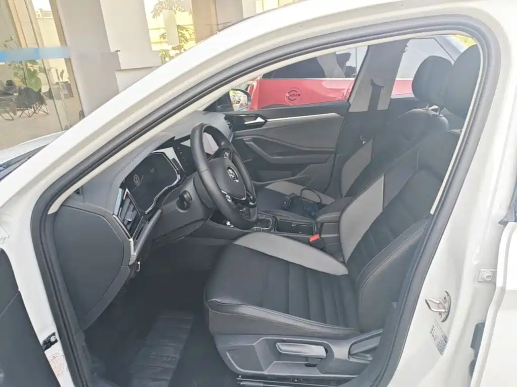 Volkswagen Sagitar — миниатюра 15