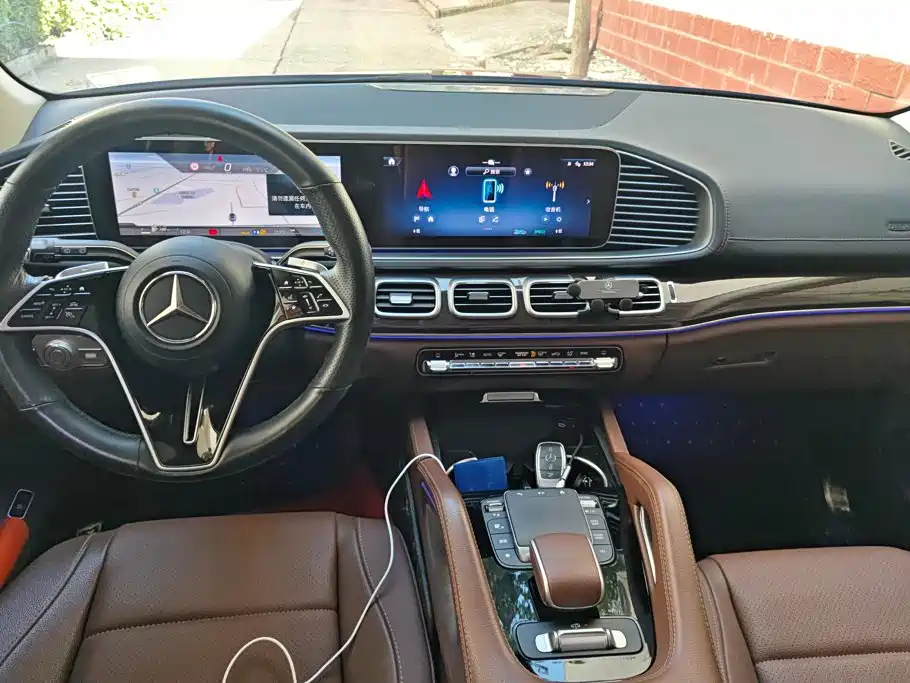 Mercedes-Benz GLE (Import) — миниатюра 12