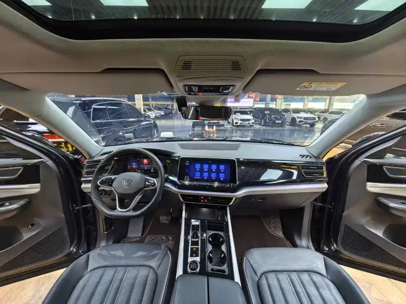 Volkswagen Teramont — миниатюра 9