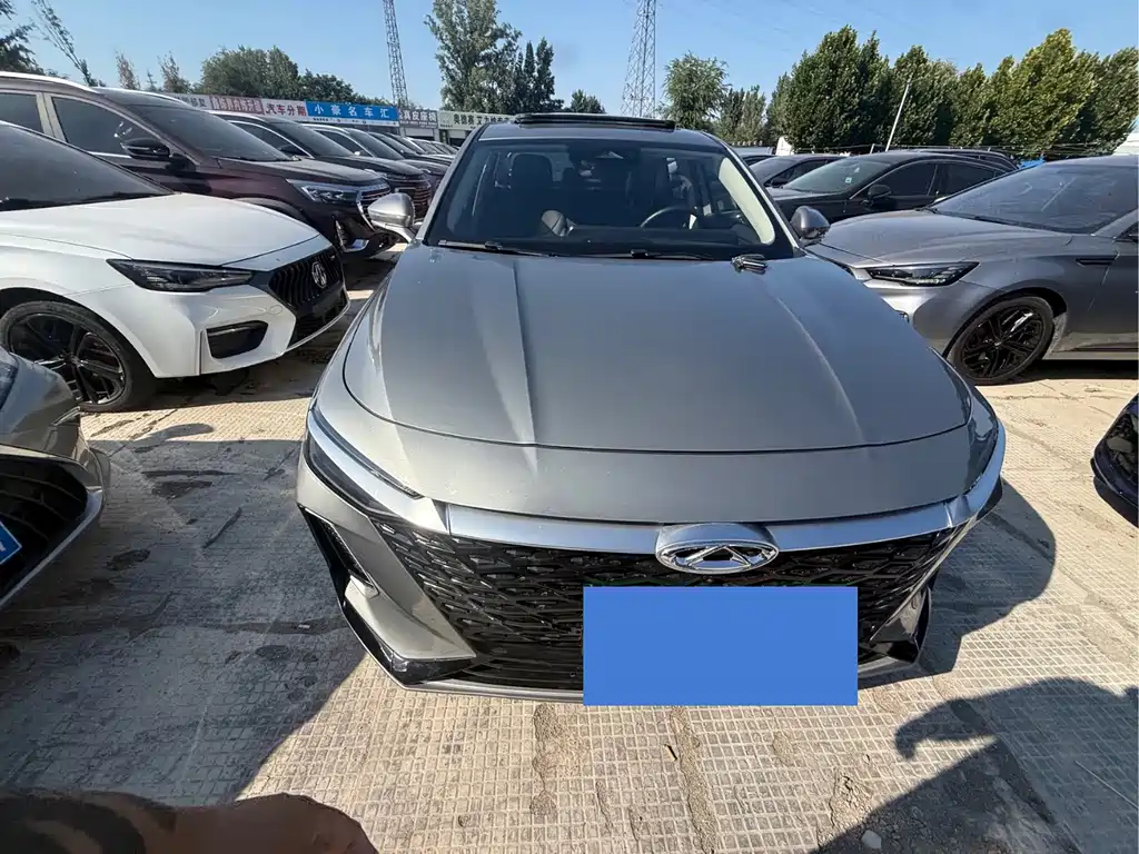 Chery Arrizo 8