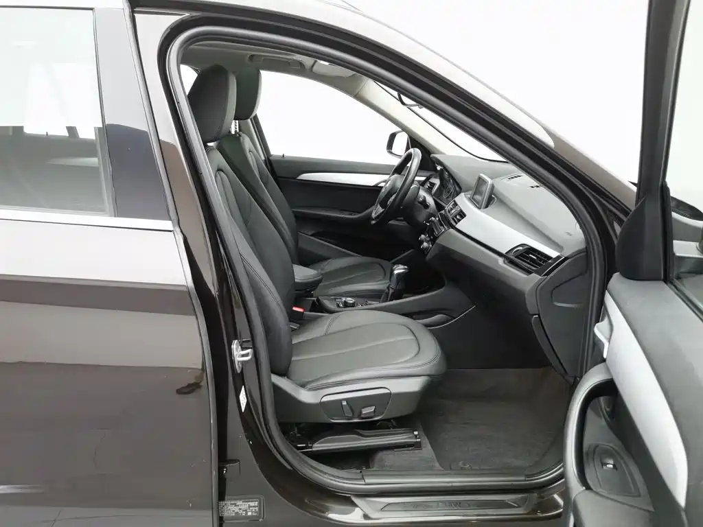BMW X1 — миниатюра 23