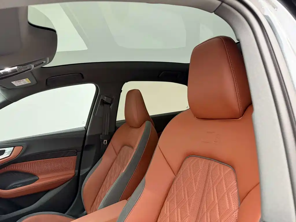 Audi A5L — миниатюра 17
