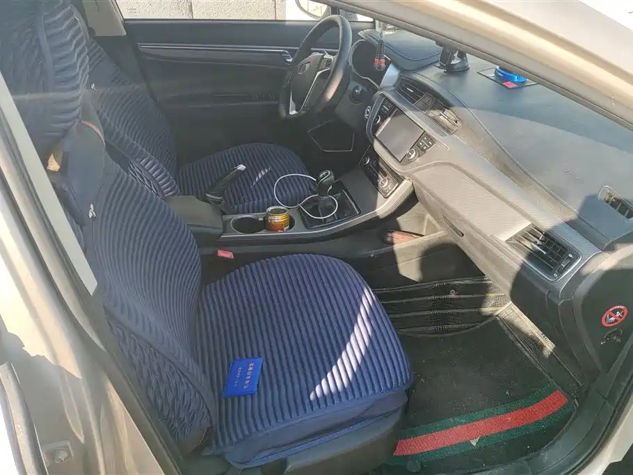 GEELY AUTOMOBILE EMGRAND GS