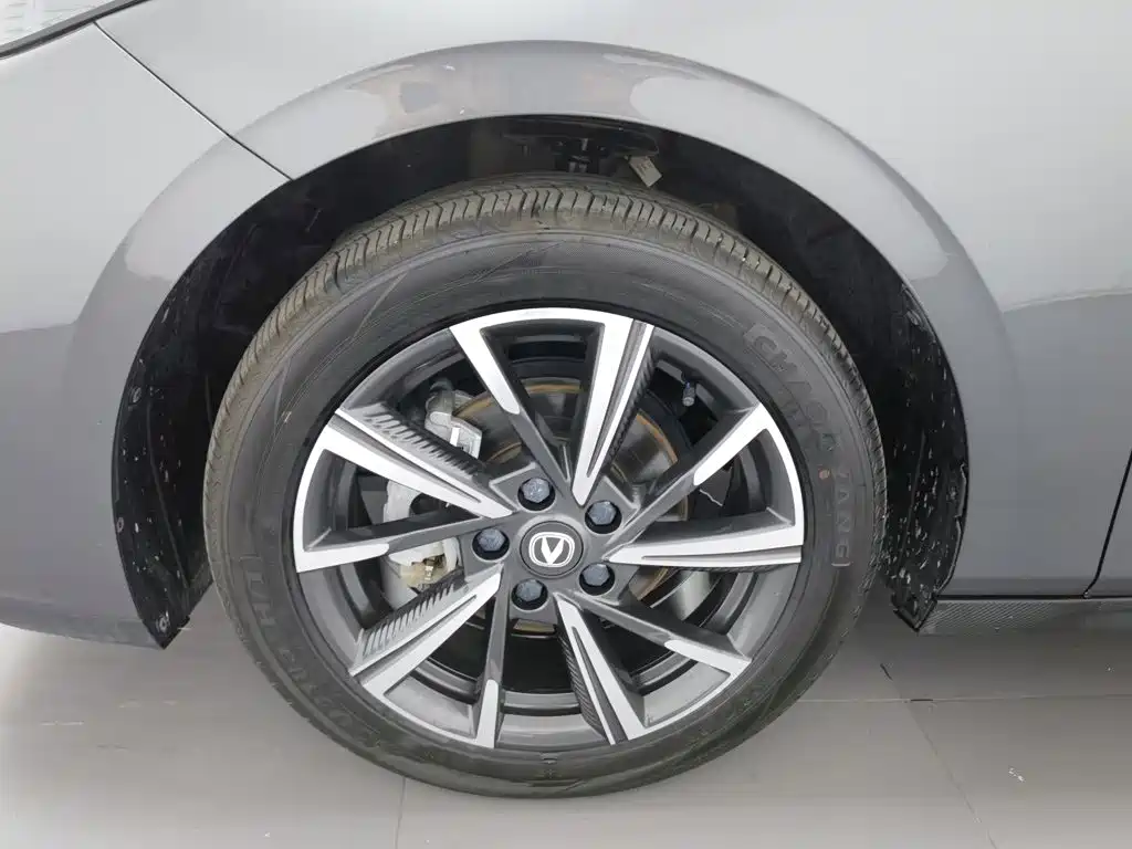 Changan Eado — миниатюра 17