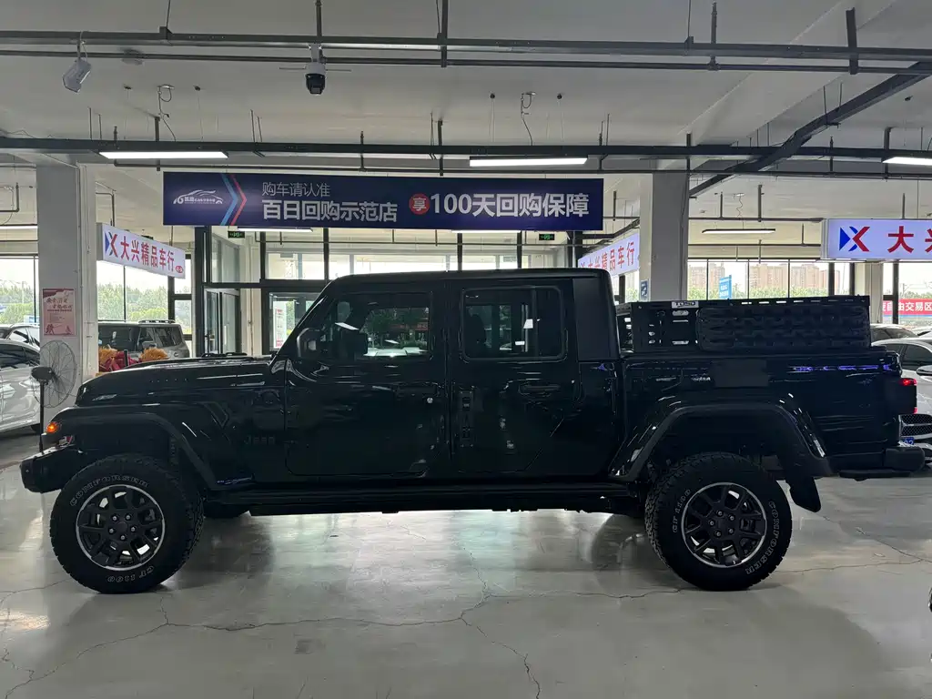 JEEP GLADIATOR