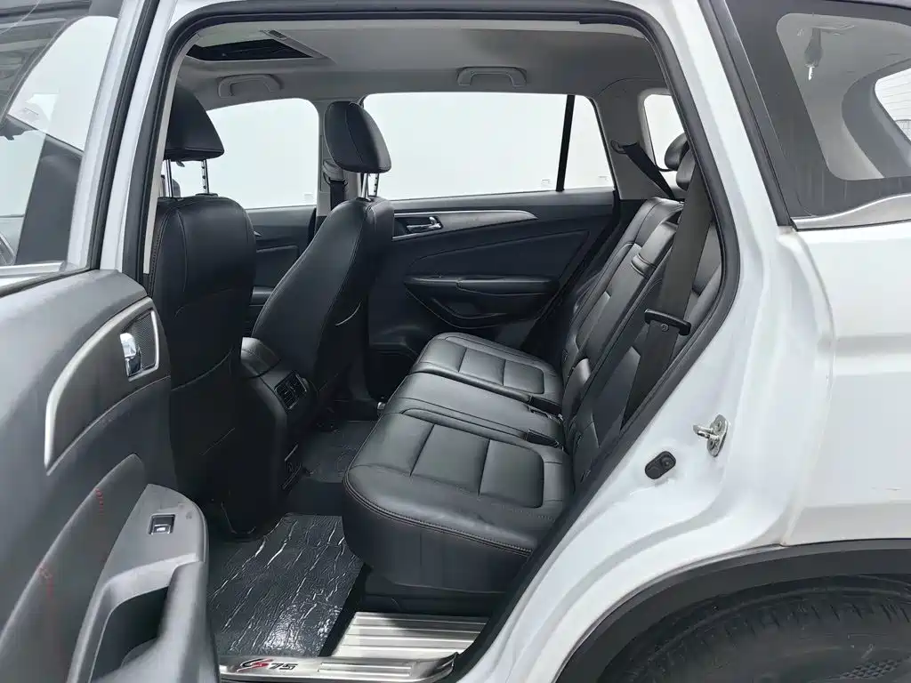Changan CS75 — миниатюра 15