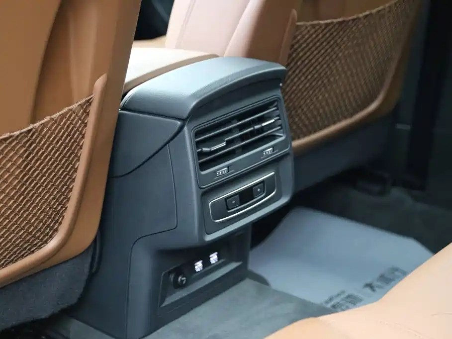 Audi Q8 — миниатюра 20