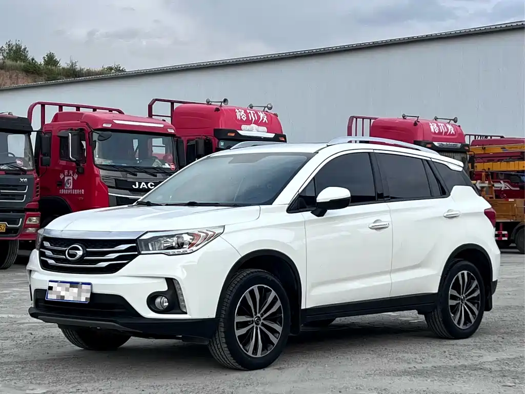 2016 GAC Trumpchi GS4 - zdjęcie 1 z 13
