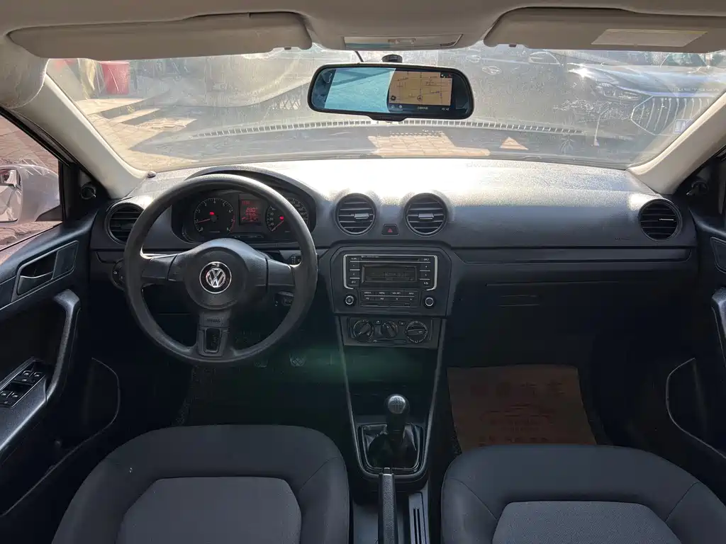 Volkswagen Jetta — миниатюра 9