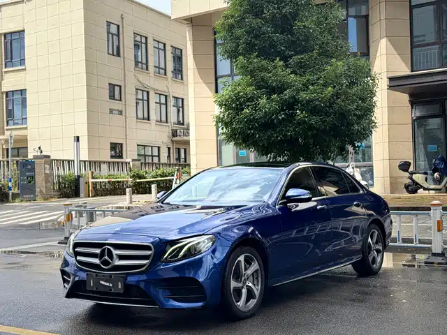 MERCEDES-BENZ  E CLASS 2018