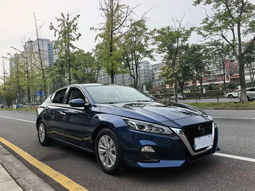 Nissan Teana — миниатюра 3