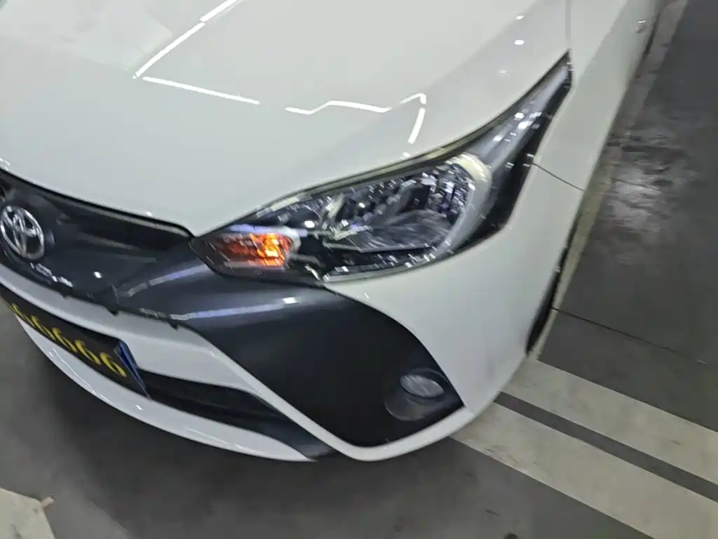 Toyota Yaris L — миниатюра 24