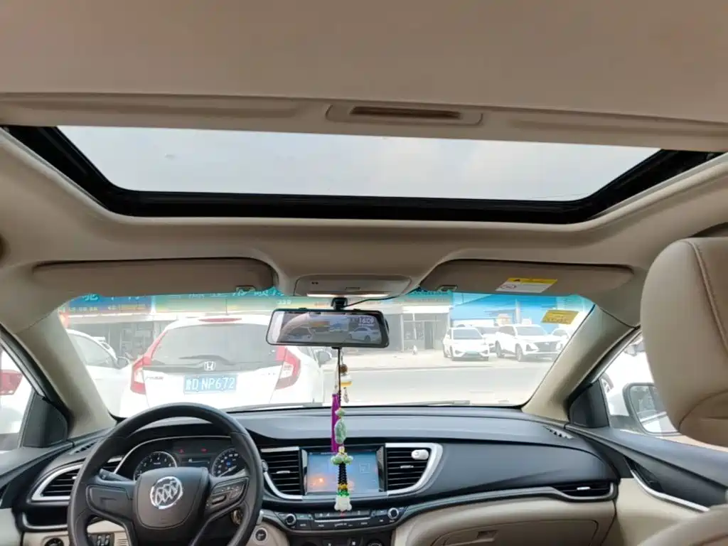 Buick Excelle — миниатюра 18