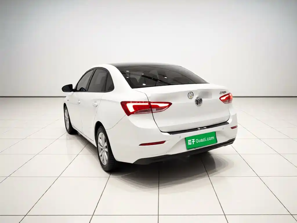 Buick Excelle — миниатюра 4