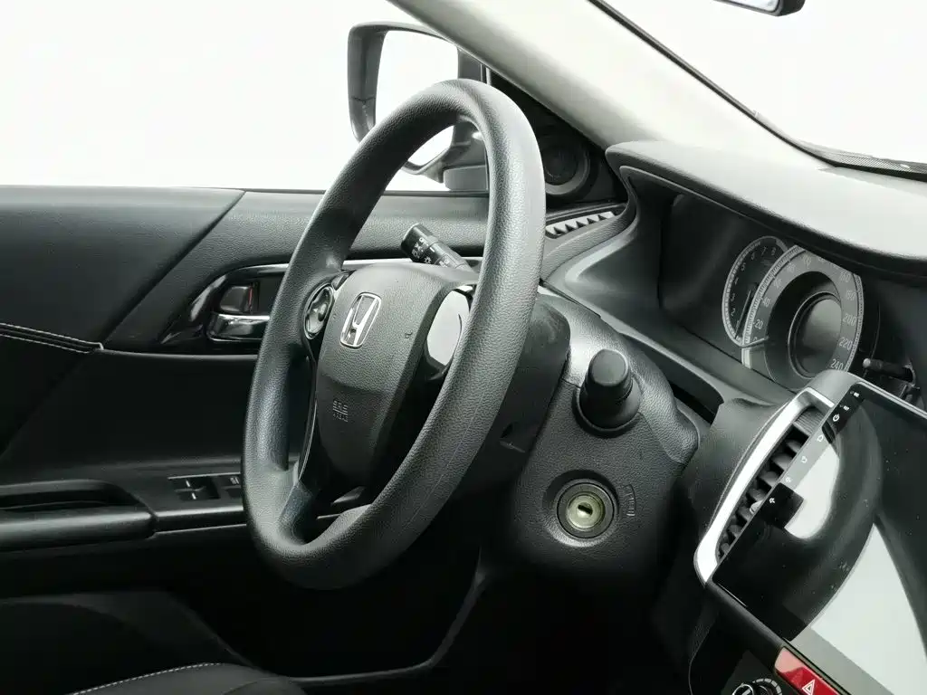 Honda Accord — миниатюра 22