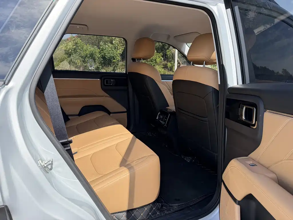 Wuling Xingguang 560 New Energy — миниатюра 14