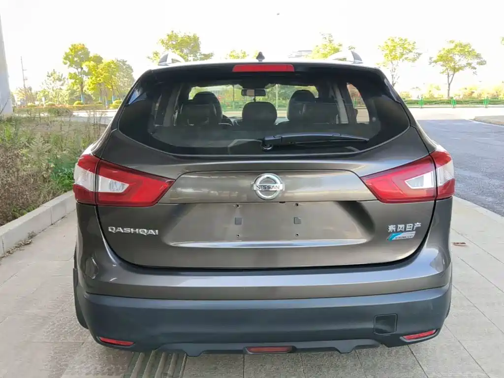 Nissan Qashqai — миниатюра 6