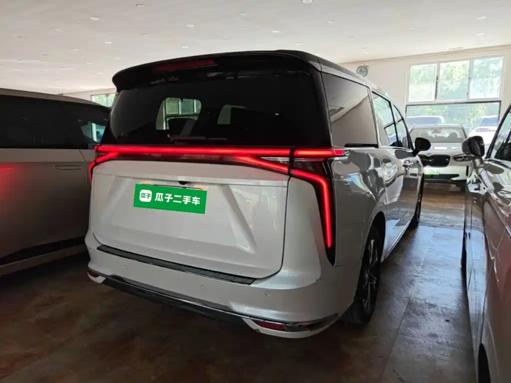 MAXUS Dajia 9 — миниатюра 7