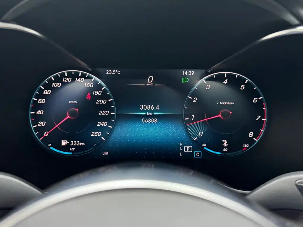 Mercedes-Benz C-Class — миниатюра 10
