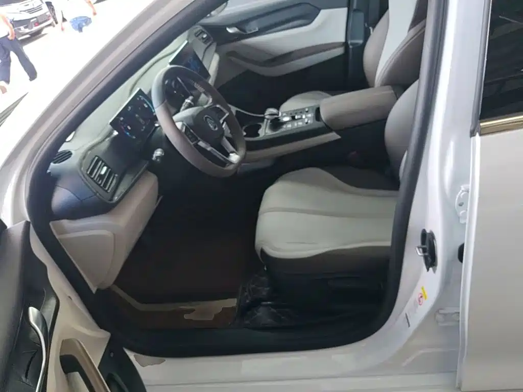 BYD Qin PLUS — миниатюра 15