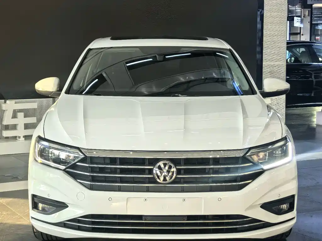 Volkswagen Sagitar — миниатюра 2