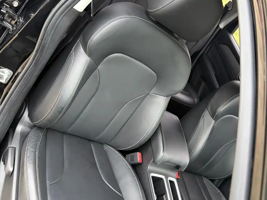 Haval M6 — миниатюра 10