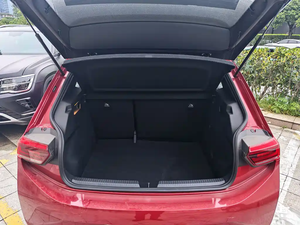 Volkswagen ID.3 — миниатюра 5