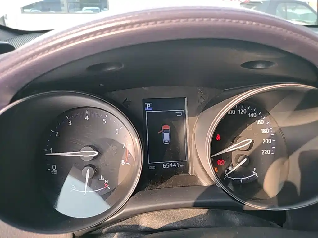Toyota C-HR — миниатюра 12